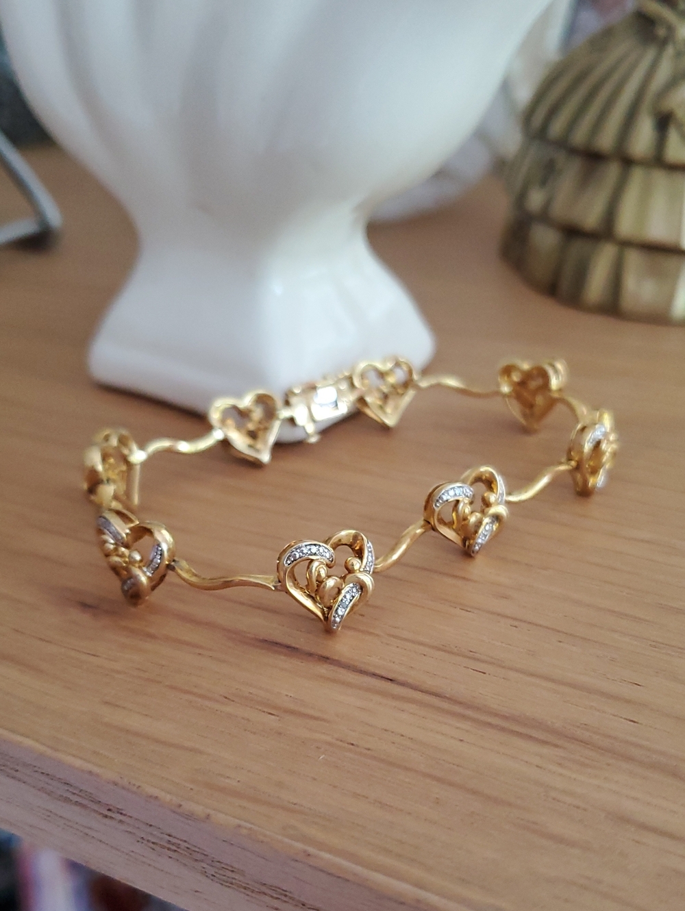 Vintage Gold Heart Link Bracelet with Crystal Accents